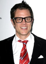 1351181229_johnny knoxville 290
