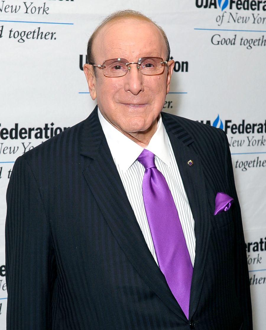 1378675378_clive davis zoom