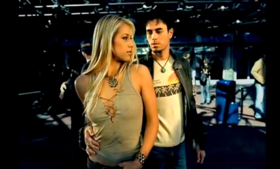 1388702529_enrique englesias anna kournikova zoom