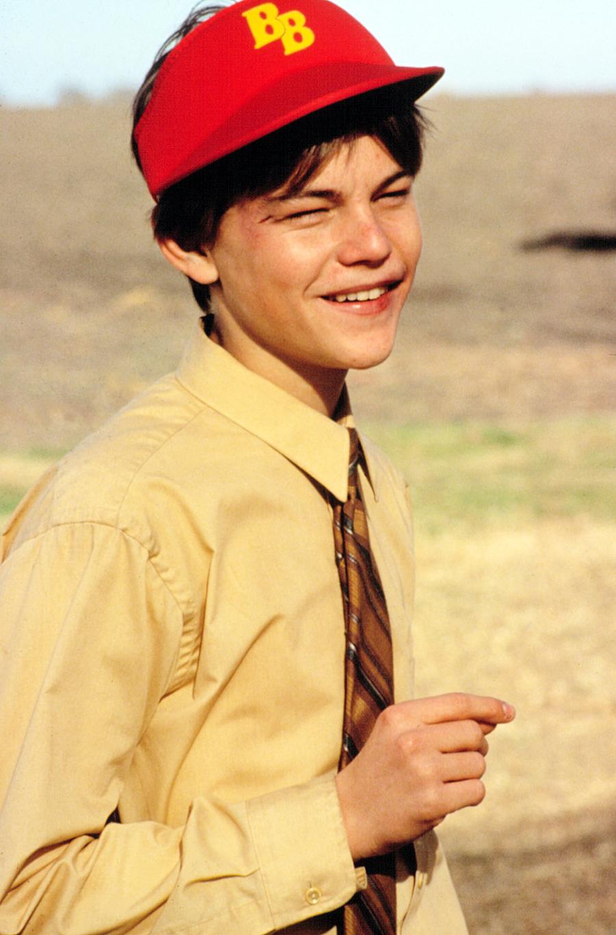 1424363865_leonardo dicaprio whats eating gilbert grape zoom