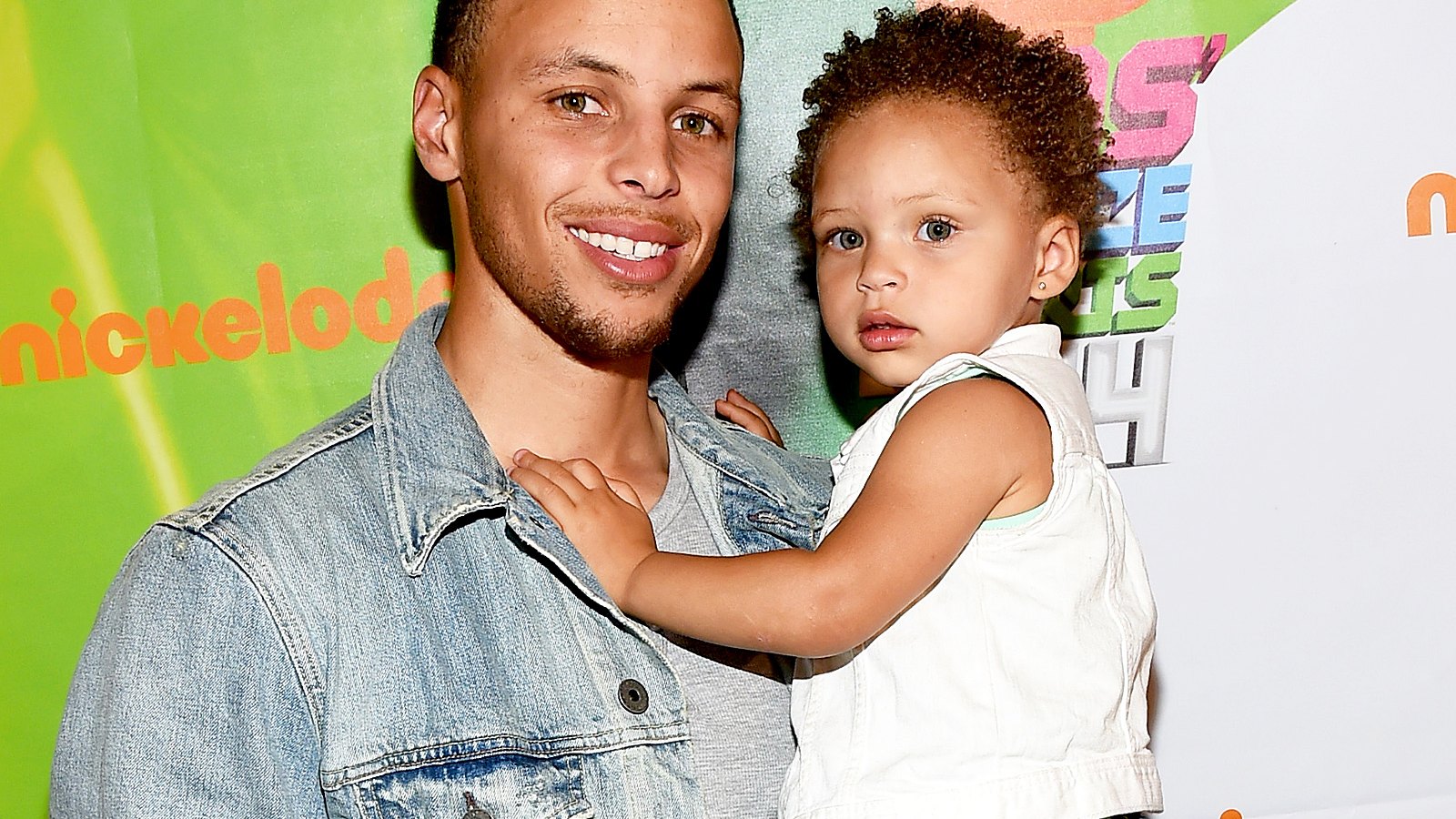 Steph Curry and his daughter Riley