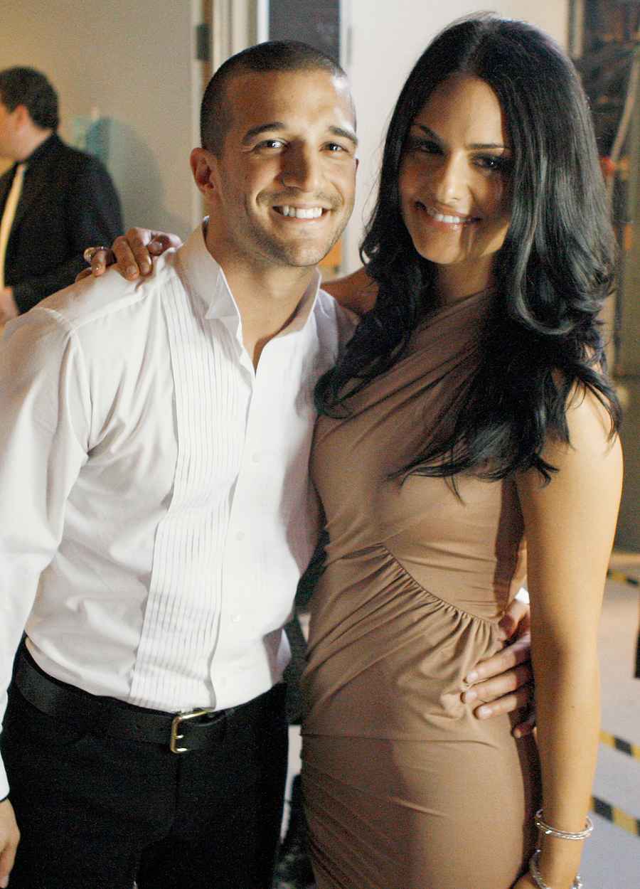 MARK-BALLAS,-PIA-TOSCANO