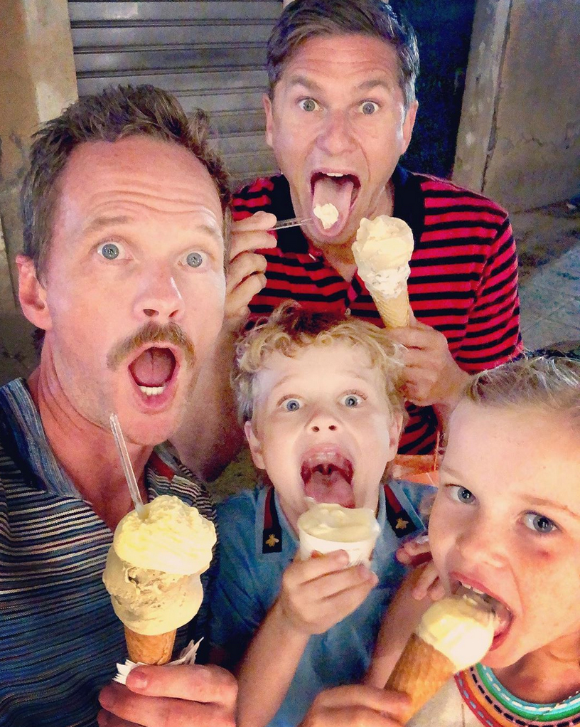 Neil-Patrick-Harris-family-ice-cream