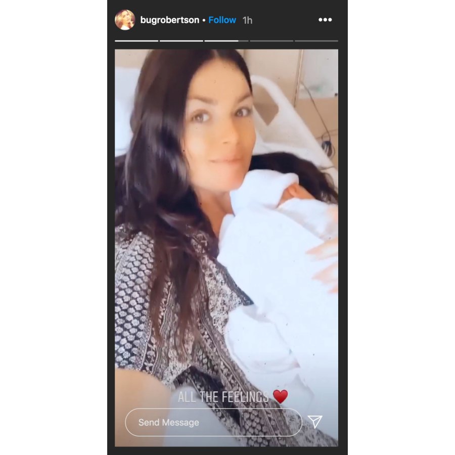 Courtney Robertson Gives Birth