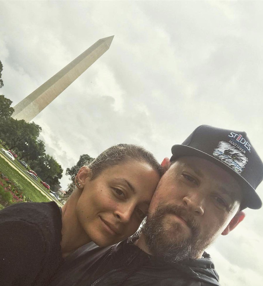 Nicole Richie and Joel Madden Selfie in Front of the Washington Monument Nicole Richie and Joel Madden Most Romantic Moments