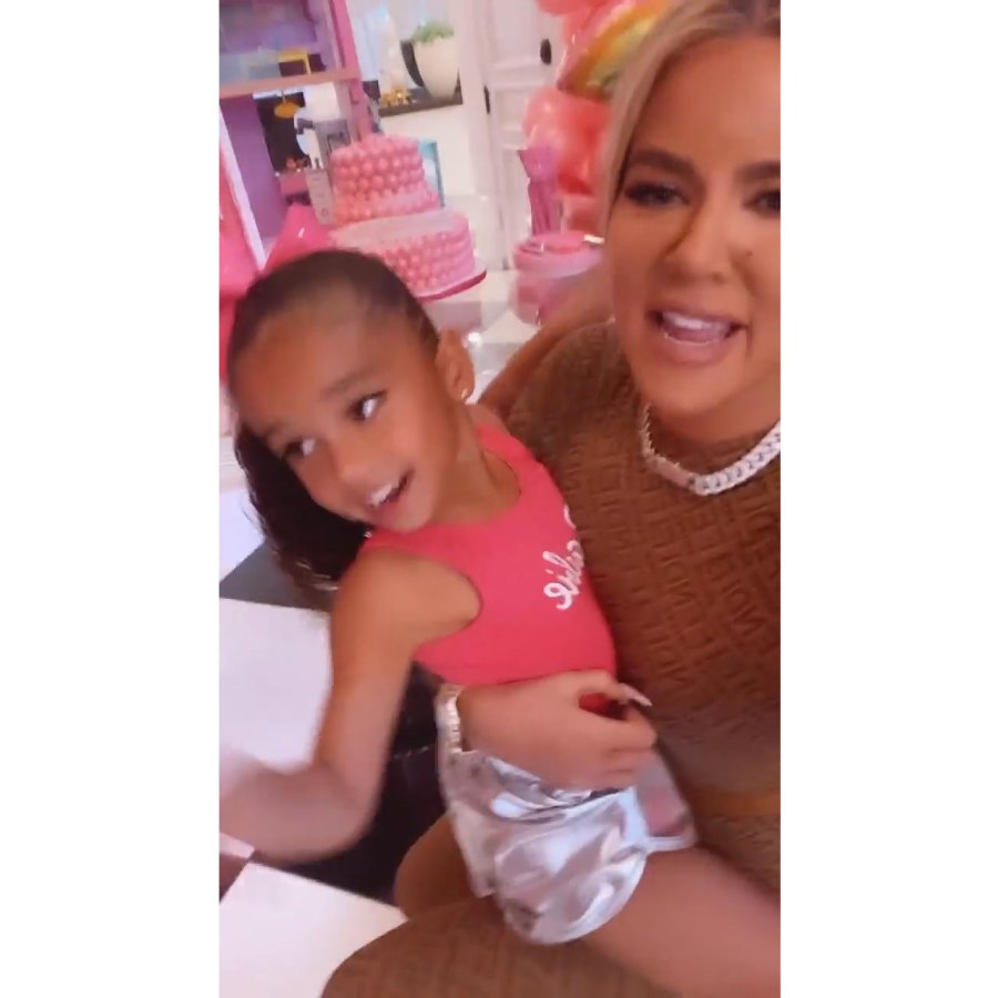 Inside Rob Kardashian Daughter Dream Barbie Themed 5th Birthday Party 4