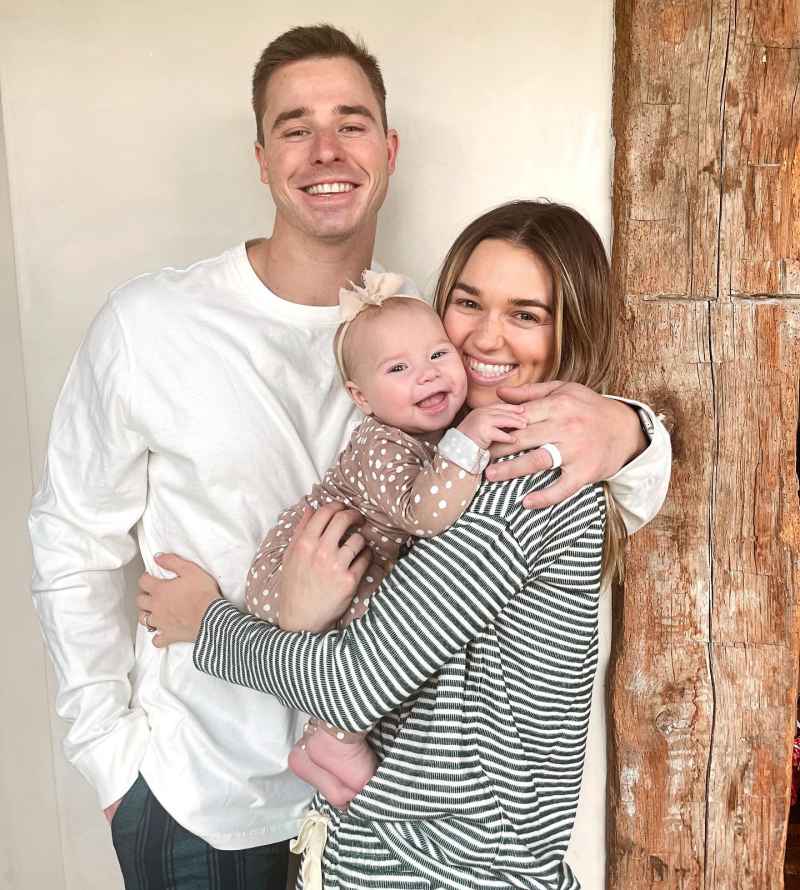 relationship Sadie Robertson and Christian Huff: A Timeline of Their Relationship