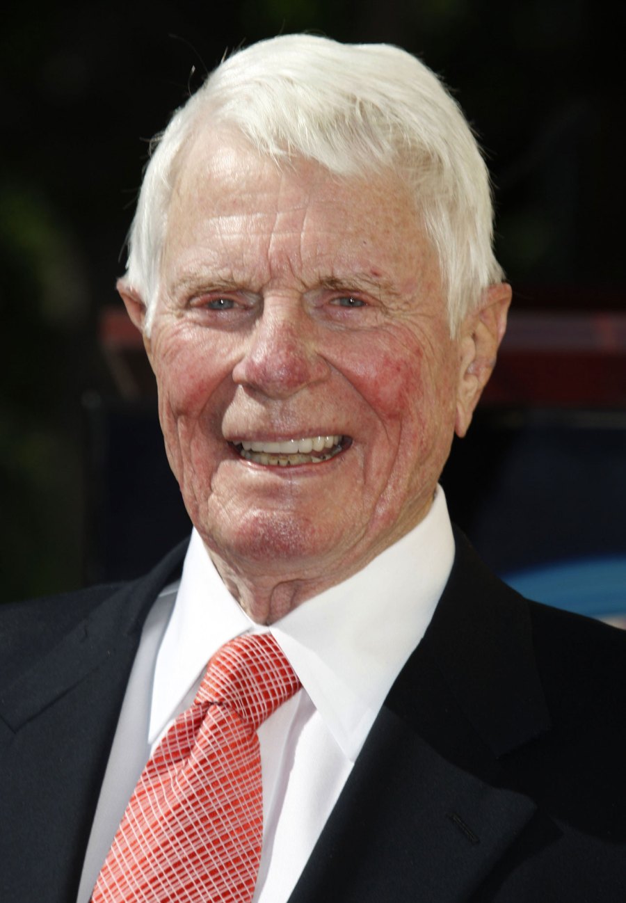 Stars We Lost In 2010 Peter Graves