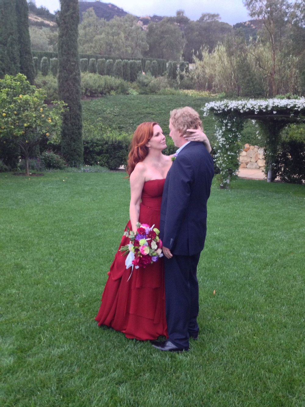 Melissa Gilbert Marries Timothy Busfield: See Her Red Wedding Dress!