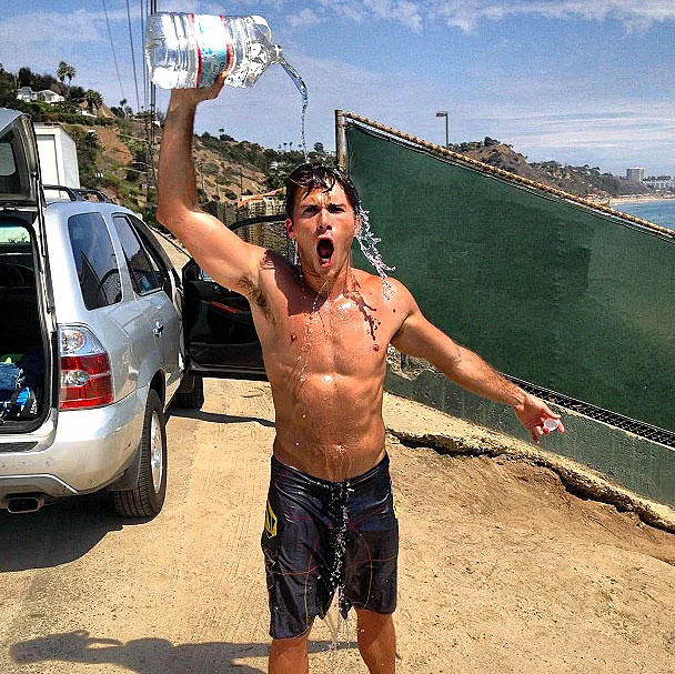 Scott Eastwood, Clint Eastwood’s Son: See More Shirtless Pictures of the “Humble” Hunk