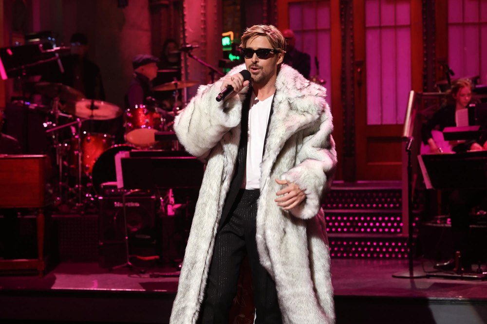 Taylor Swift Cosigns Ryan Gosling Version of All Too Properly SNL 4