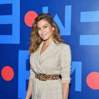 Eva Mendes for New York & Company Fall 2018 Runway Show