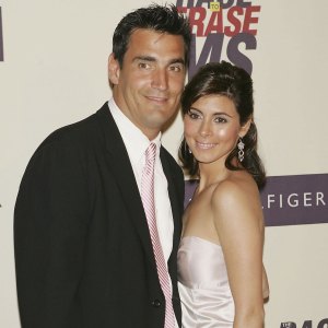 Jamie-Lynn-Sigler-and-AJ-GettyImages-52689161