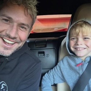 Ant Anstead Surprises GF Renee Zellweger With Sweet Mothers Day Card From His Son Hudson