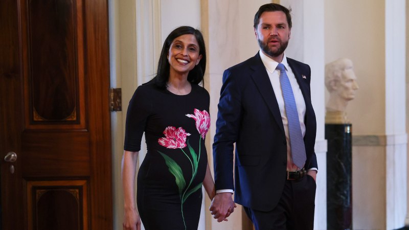 JD-and-Usha-Vance-GettyImages-2274822286