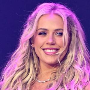 Megan Moroney Forced to End Denver Concert Early Due to Illness