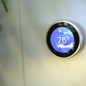 GettyImages-624191008.jTop-smart-thermostats-2026pg.jpg