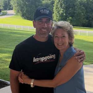 Aaron Rodgers Seen Reuniting With His Estranged Parents Months Before Surprise Social Media Post