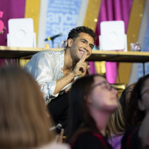 Ezra Sosa Takes Fans Behind the Scenes of Dancing With the Stars Con 2026