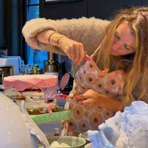 Blake Lively They Get Serious About Dessert Just Like Us