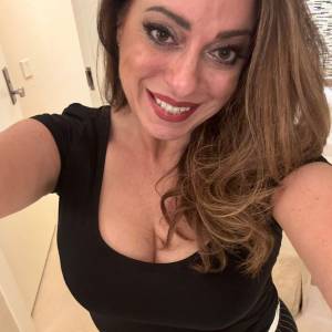 Feature Former Pro Wrestling Star Dawn Marie Joins OnlyFans at 55