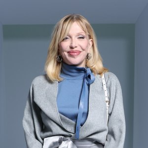 GettyImages-1459713332Courtney-Love-Says-Doctors-Told-Her-She-Was-Going-to-Die-in-2019.jpg