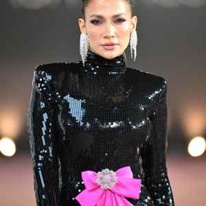 Jennifer Lopez Strips Down and Works From a Bathtub