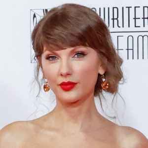 Taylor Swift Admits She Felt 'Washed Up' and 'Aging Out' of Music Biz at 22