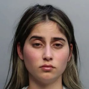 Florida Mom Arrested After Setting Kitchen on Fire and Pouring Hot Wax on Daughters