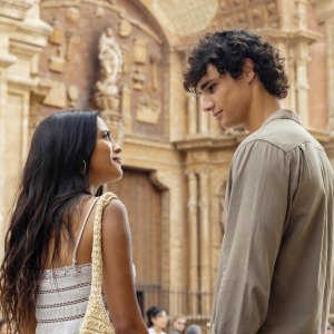 Maia Reficco and Fernando Lindez in The Last Sunrise