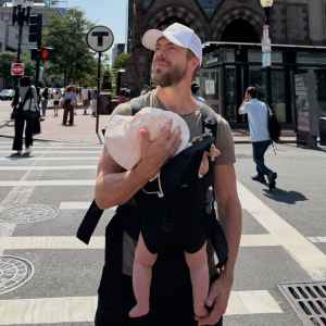 Derek-Hough-and-Daughter_1787676980_3971643977307637886_19278489