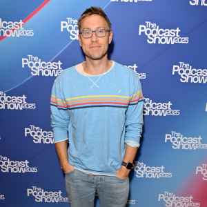 GettyImages-2216224497-russell-howard