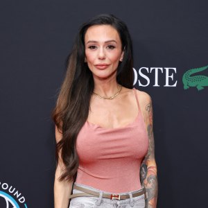 GettyImages-2295835693Jersey-Shore-Jenni-JWoww-Farley-Claps-Back-at-Weight-Loss-Criticism.jpg