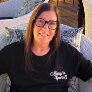 90 Day Fiance Jenny Slatten Claps Back at Trolls Criticizing Her Beach Vacation Amid ALS Battle