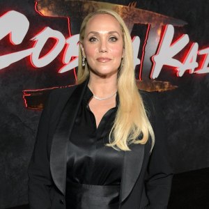 Elizabeth Berkley Claims 'DWTS' Created Drama 'When It Didn't Exist'