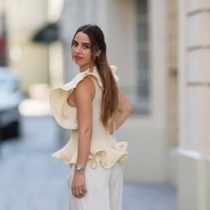 cinched waist top