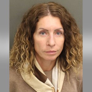 Florida Mom Arrested While Exiting Plane From Las Vegas After Leaving