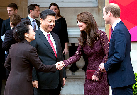 Prince William and Kate Middleton greet Chinese President Xi Jinping and Peng Liyuan