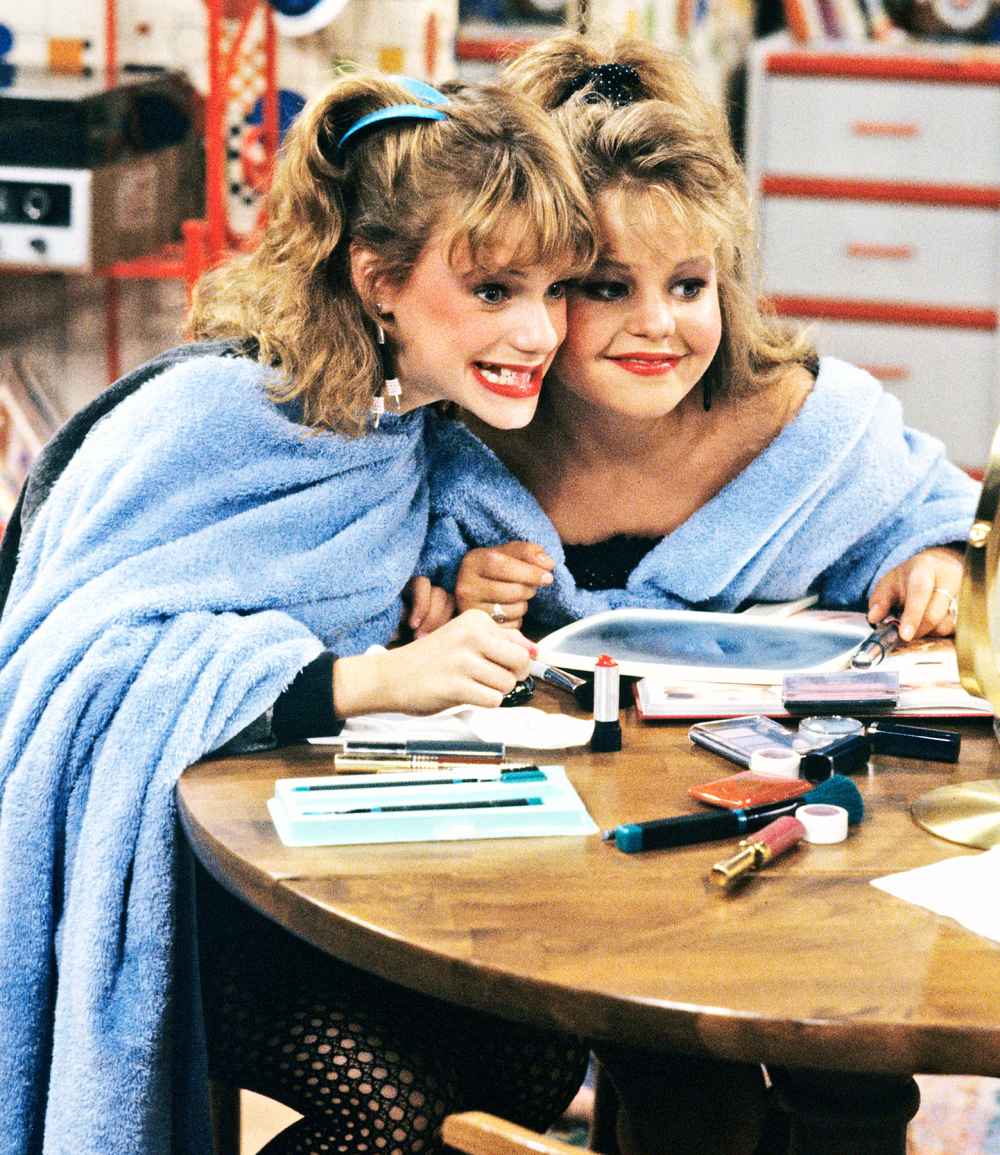 Andrea Barber and Candace Cameron Bure in 1989