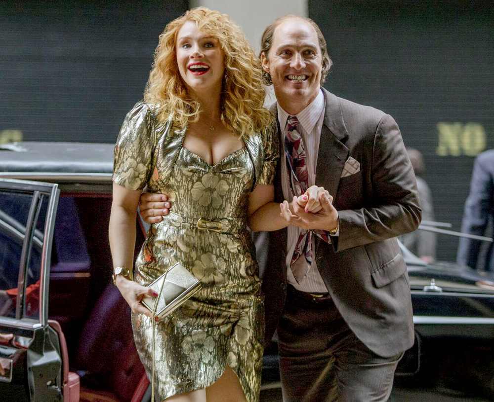 Bryce Dallas Howard and Matthew McConaughey in Gold