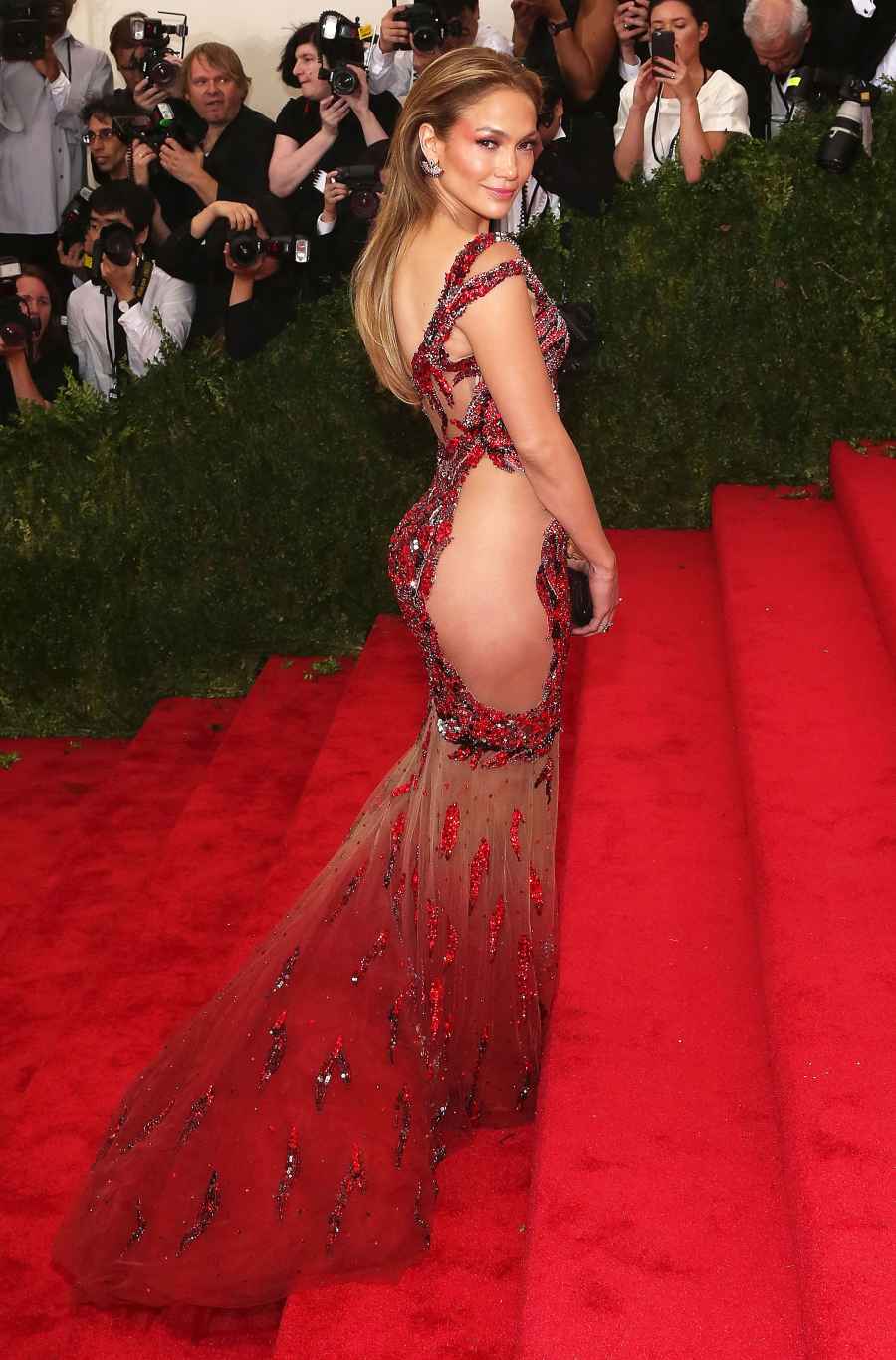 Jlo e20cc6d8 98ec 4147 9552 09f33d441594