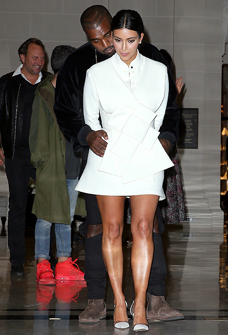 kim Kardashian - White Dress/Blazer