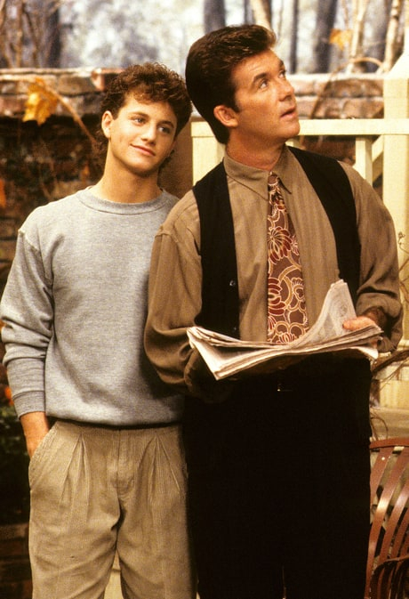 Kirk Cameron and Alan Thicke in Growing Pains.