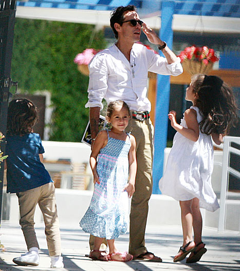 Marc Anthony, Max and Emme