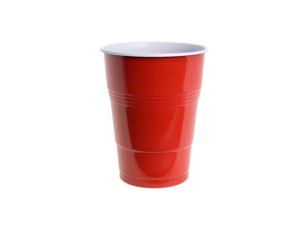 red solo cup red plastic cup