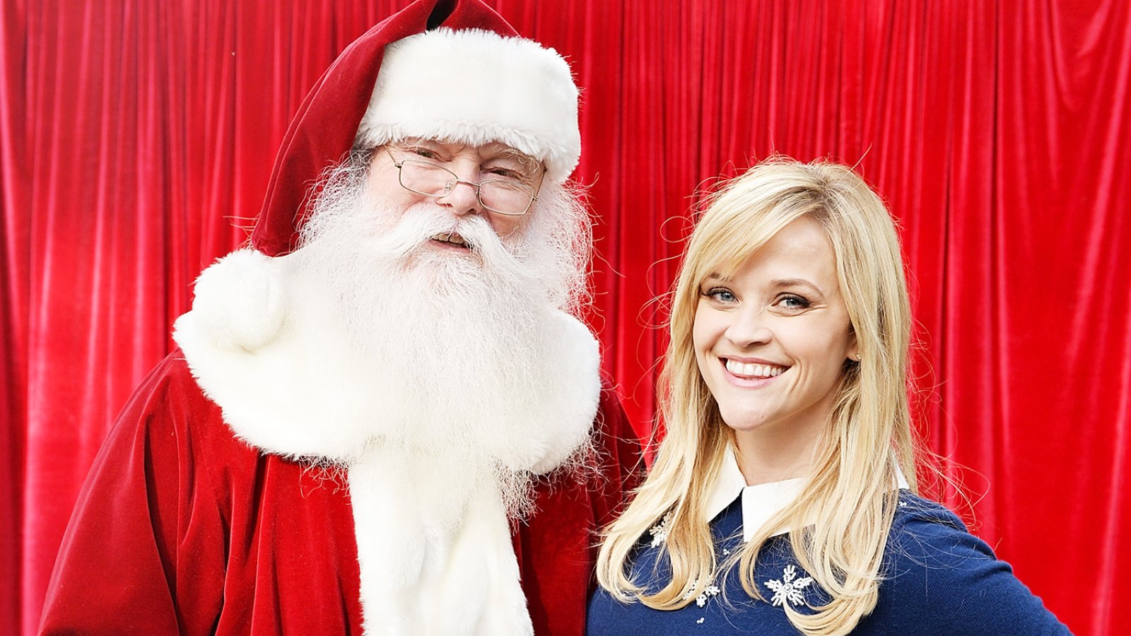 Santa Claus and Reese Witherspoon at The Grove in L.A.