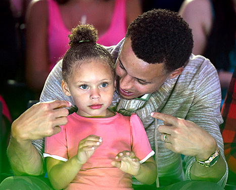 Riley Curry and Stephen Curry