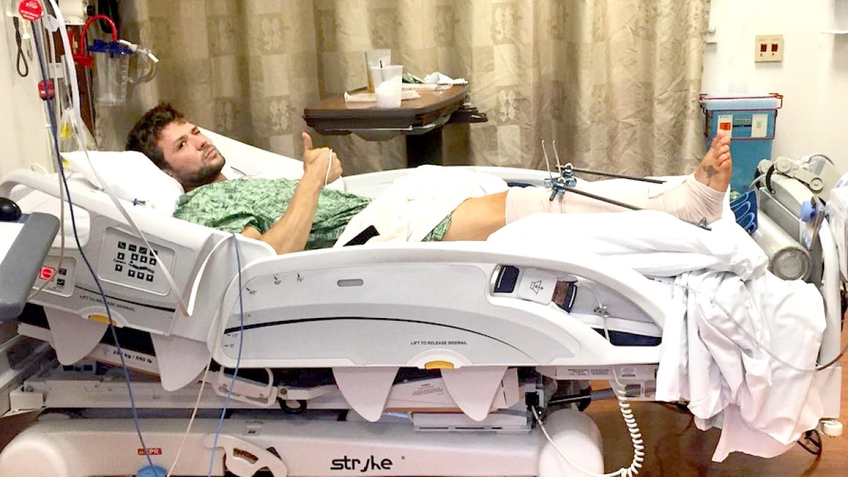 Ryan phillippe hospital fa0e4802 bcbc 48bd 94b7 52af6e2e536e