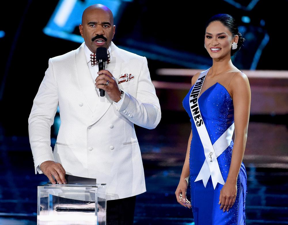 Host Steve Harvey (L) asks Miss Philippines 2015, Pia Alonzo Wurtzbach, a question during the interview portion of the 2015 Miss Universe Pageant at The Axis at Planet Hollywood Resort & Casino on December 20, 2015 in Las Vegas, Nevada.