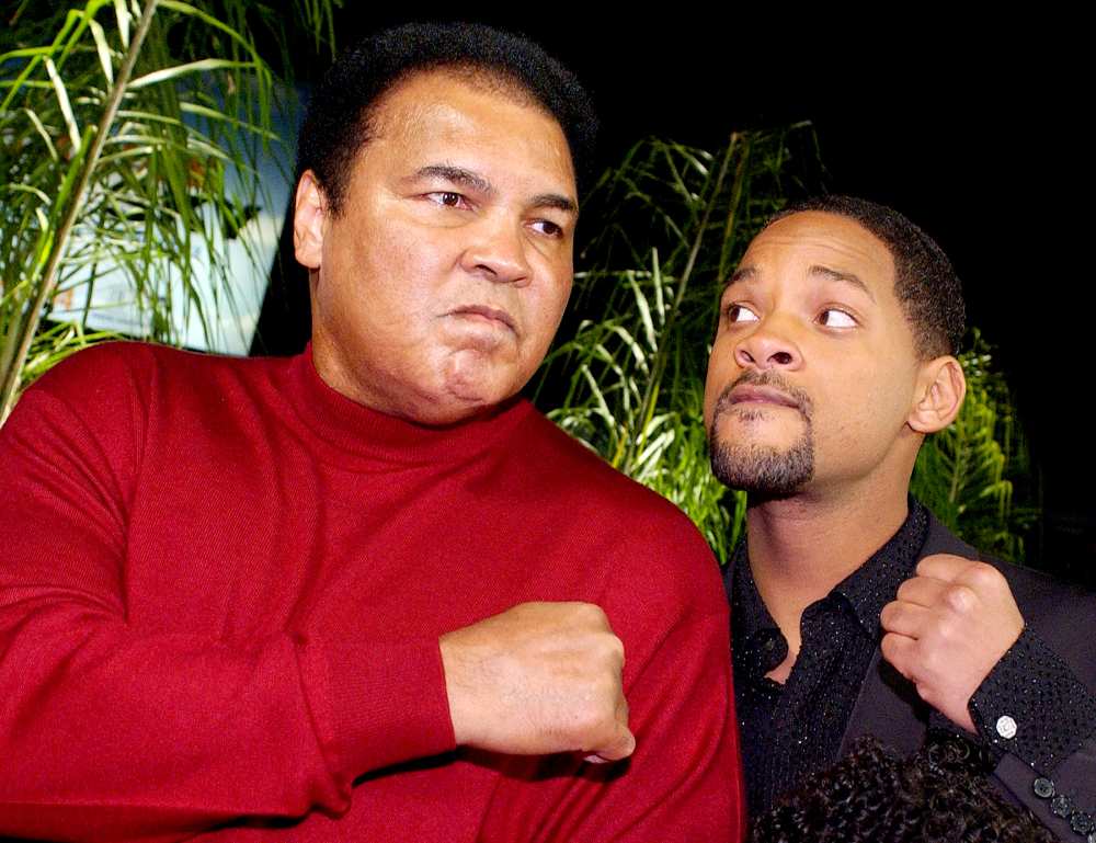 Muhammad Ali jokes with Will Smith who portrays him in film